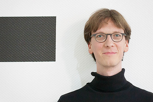 Dr. Adrian Richter forscht zu neuen Therapieoptionen bei Infektionen mit Mycobacterium abscessus bei Menschen mit Mukoviszidose. Foto: Richter.