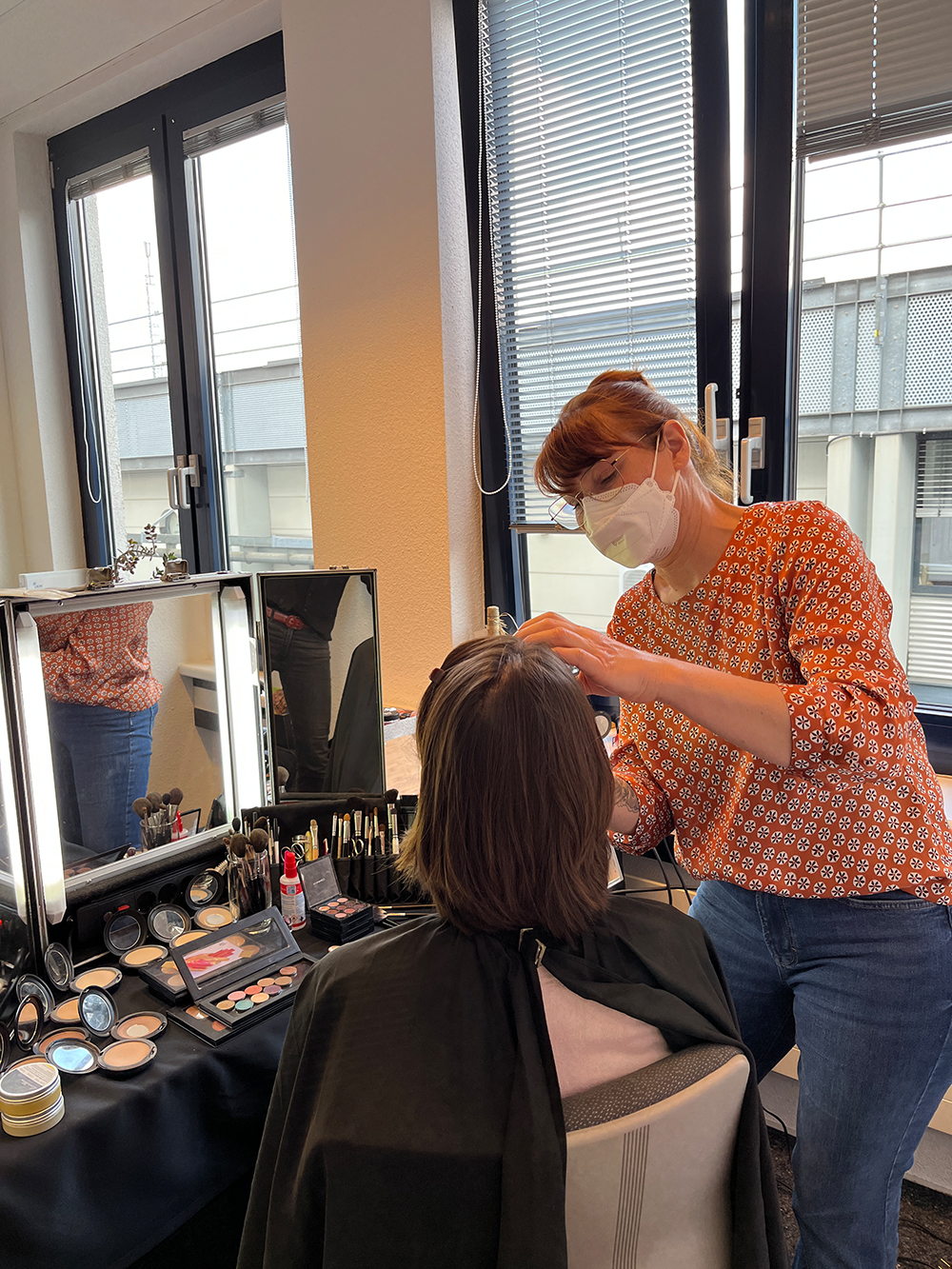 Ein professionelles Styling darf bei dem Tag natürlich nicht fehlen... 