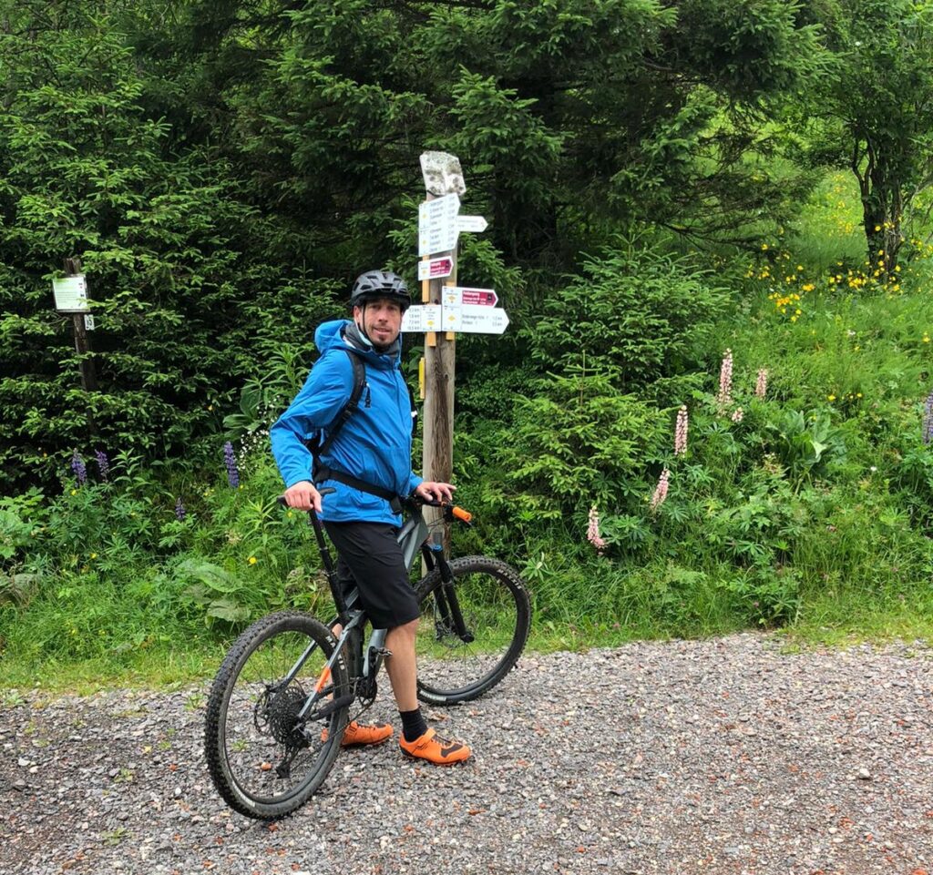 Jan Rettenberger unterwegs beim Mountainbiken