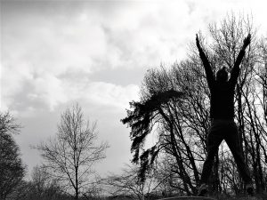 Hampelmänner für eine freie Lunge.