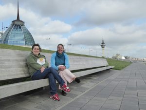 Miriam und Insa betreiben zusammen den Blog "Mukomania" und berichten über ihren Alltag mit der Erkrankung Mukoviszidose.
