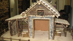 Familie Kuhn hat diese Weihnachtskrippe bereits für den guten Zweck verkauft. Jetzt stellt die Familie gleich einen ganzen Weihnachtsmarkt auf die Beine. 