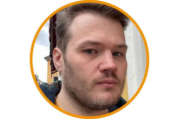 Markus fand durch unser Interventionsprogramm MUKOfit wieder in die Spur Porträt von Markus. Er fand durch unser Interventionsprogramm MUKOfit wieder in die Spur.