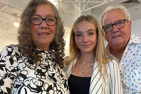 Gruppenbild von Familie Comuth